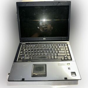 HP Compaq 6715b 15.4" Laptop AMD Turion 64 x2 2GB Ram -‎ No HDD